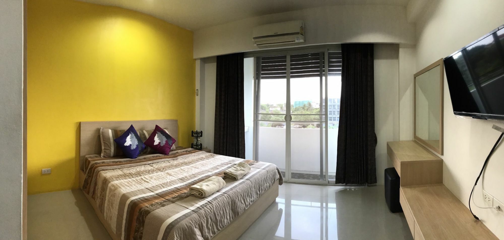 Ruan Plaisoi Apartment Bangkok Exterior photo